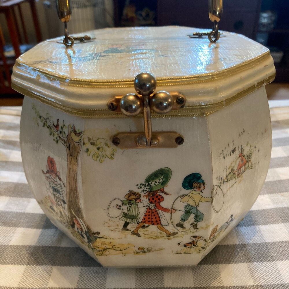 Vtg Judith MerriL Wood Purse Decoupage Children Playing 60's Prothrombin Style - Picture 12 of 12